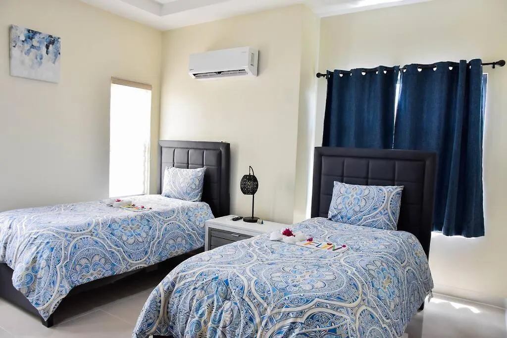 Sunny Skies Vacation Stay Ocho Rios 0*,  Jamaika